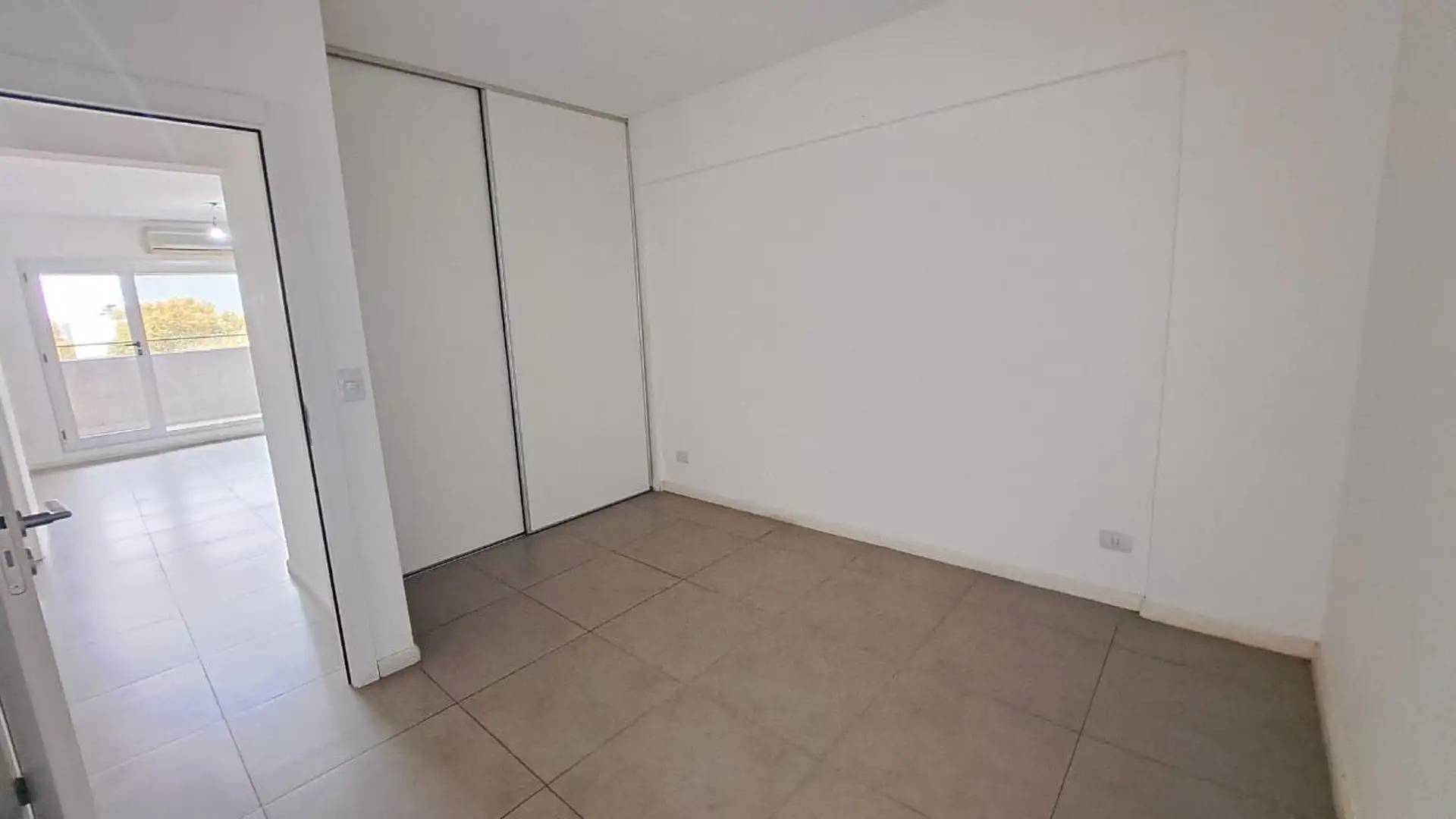 Nahuel Huapi 5862 4ºC, Moderno 2 AMB en excelente estado - VENTA