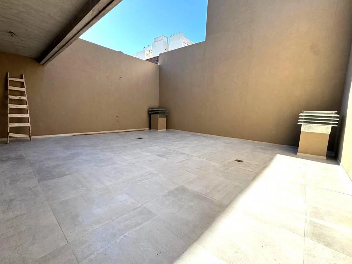 Echeverria 4962, PB, Oportunidad Única! Departamento Con Patio Amplio.