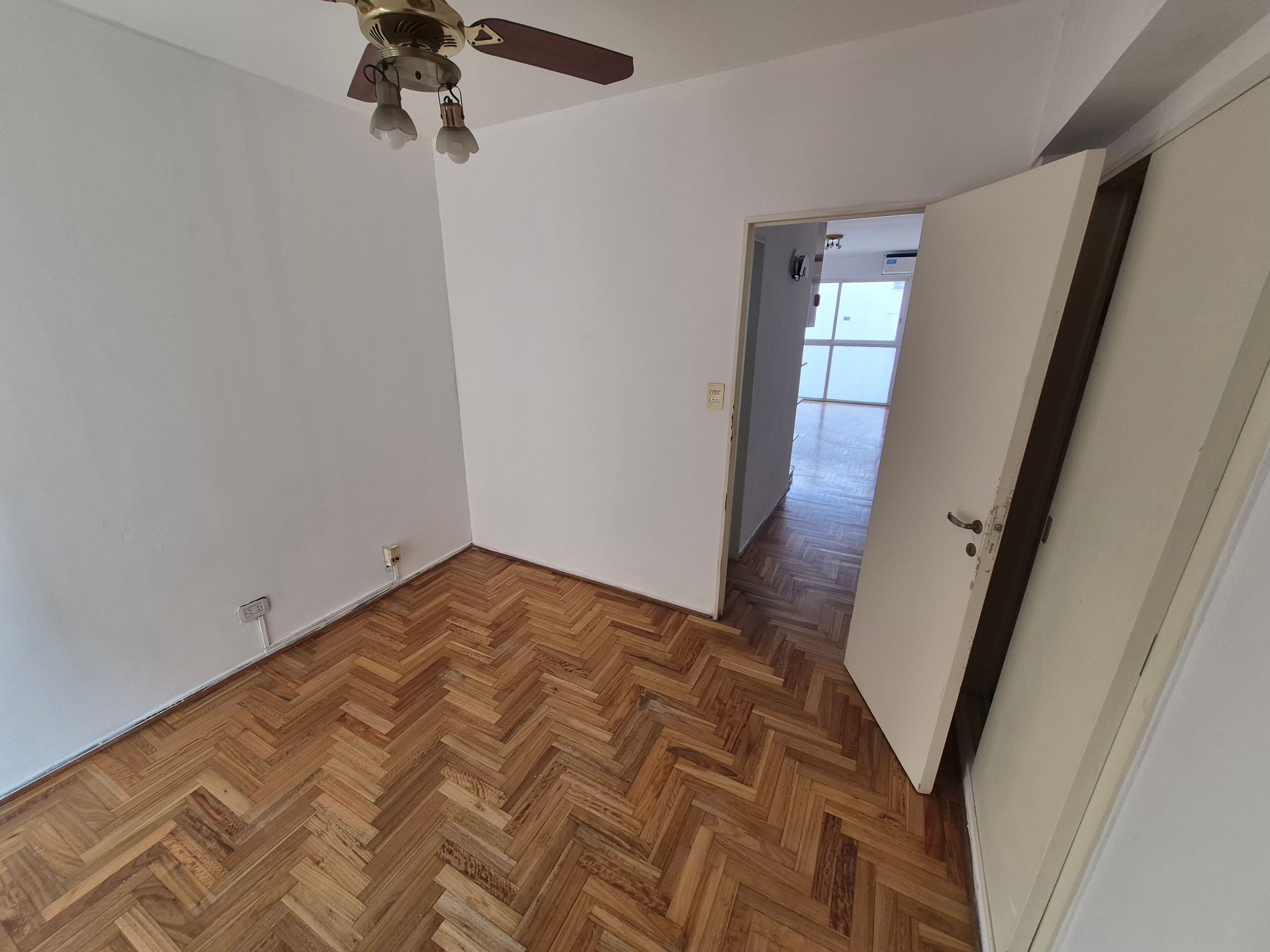 ¡Maravilloso 2 Ambientes con cochera y baulera en Venta en Belgrano!