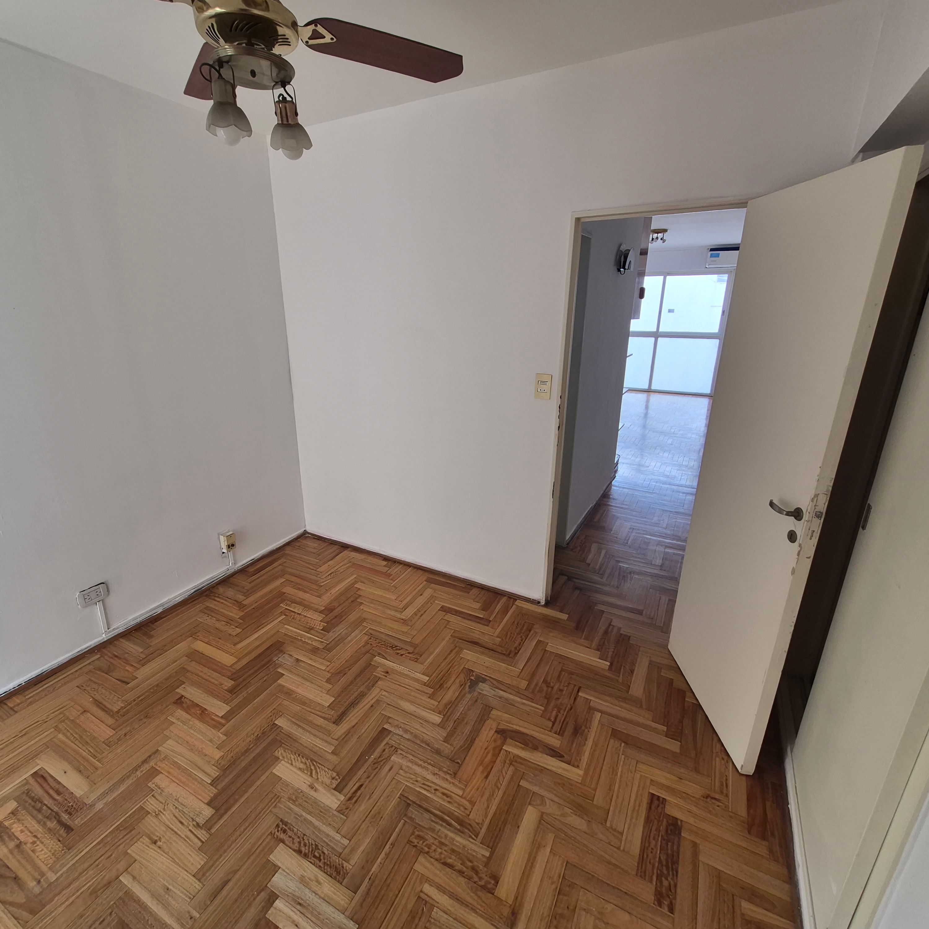 ¡Maravilloso 2 Ambientes con cochera y baulera en Venta en Belgrano!