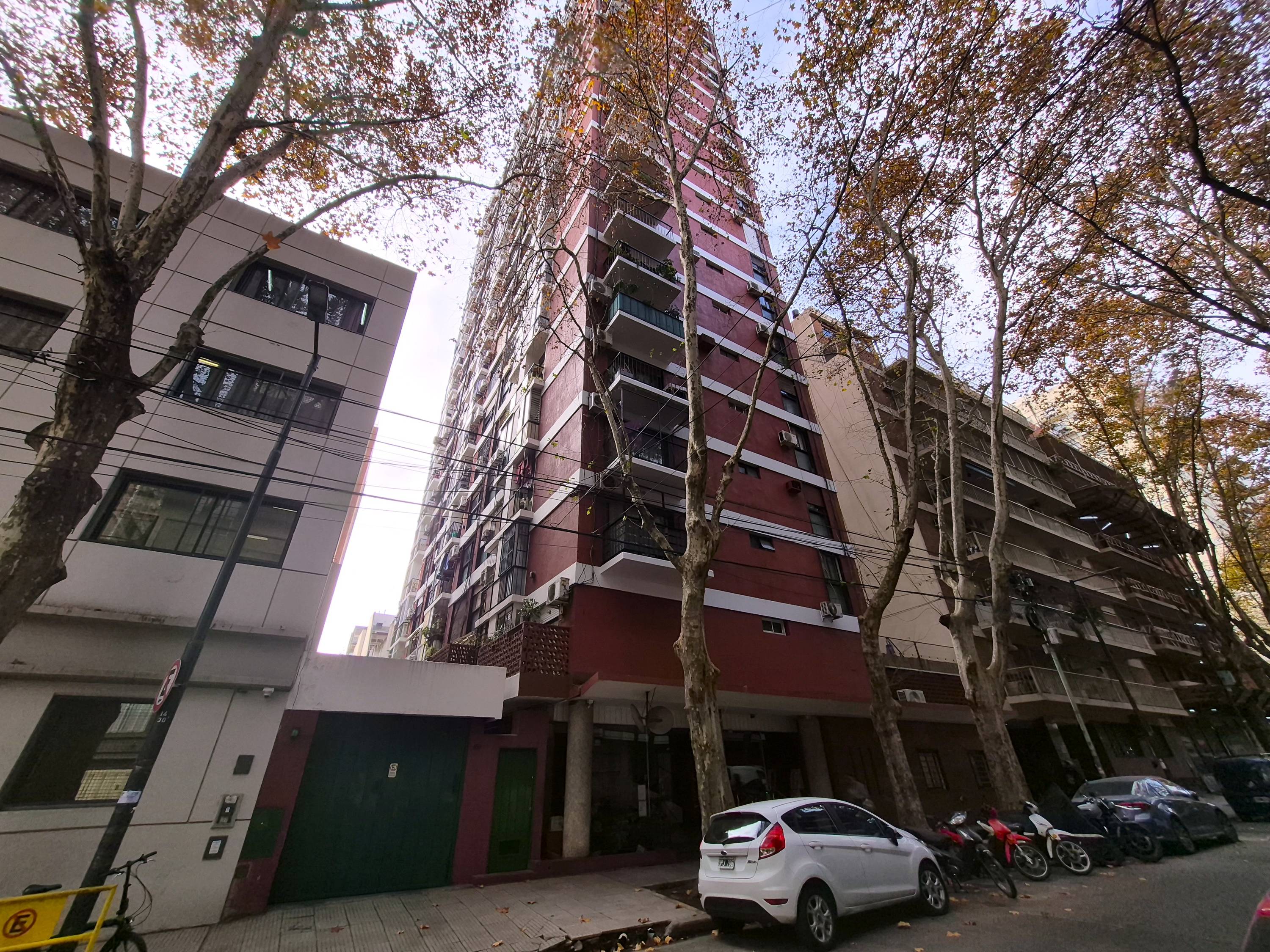 ¡Maravilloso 2 Ambientes con cochera y baulera en Venta en Belgrano!