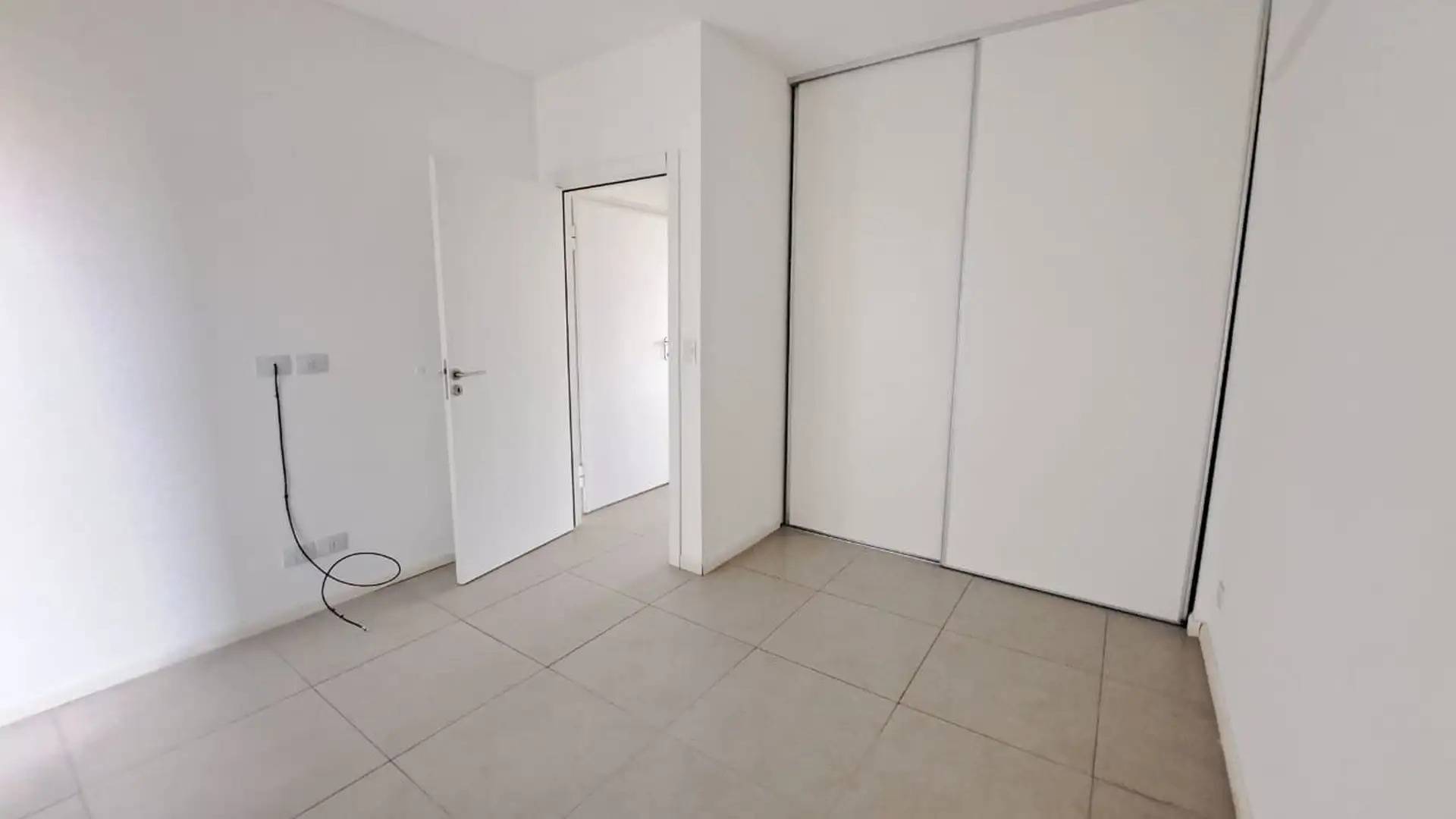 Nahuel Huapi 5862 4ºC, Moderno 2 AMB en excelente estado - VENTA