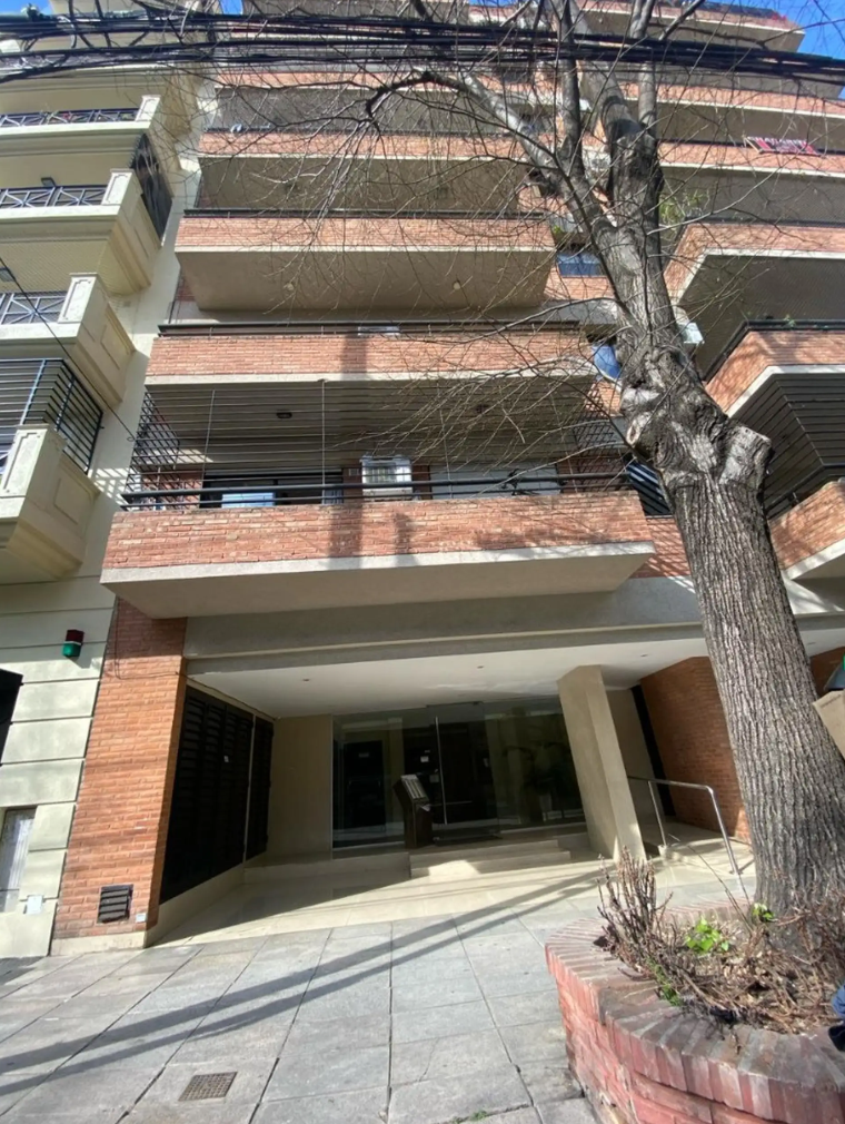Miller 2400 - 3 ambientes con balcón terraza en Villa Urquiza