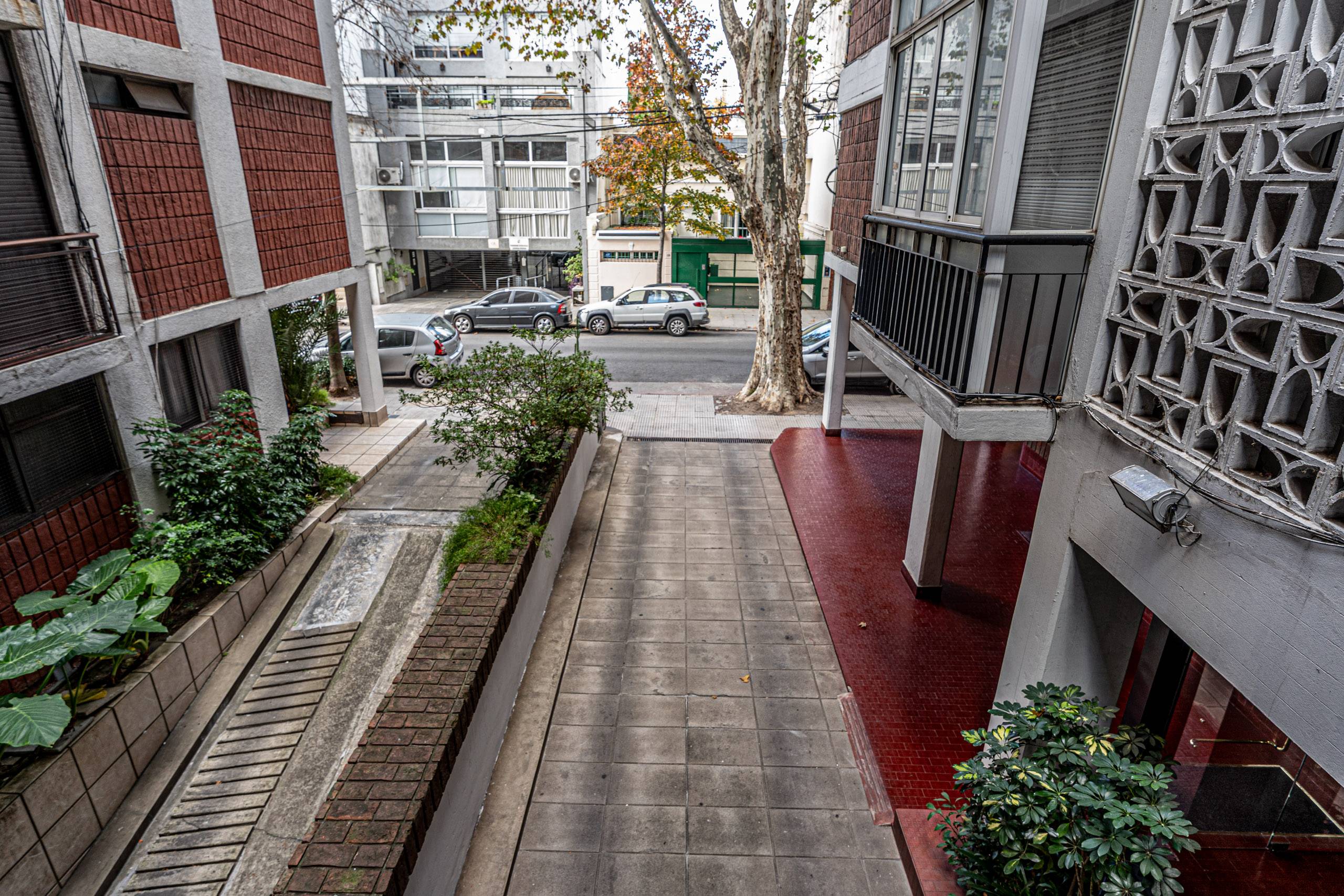 2 ambientes con Patio en Núñez | Venta