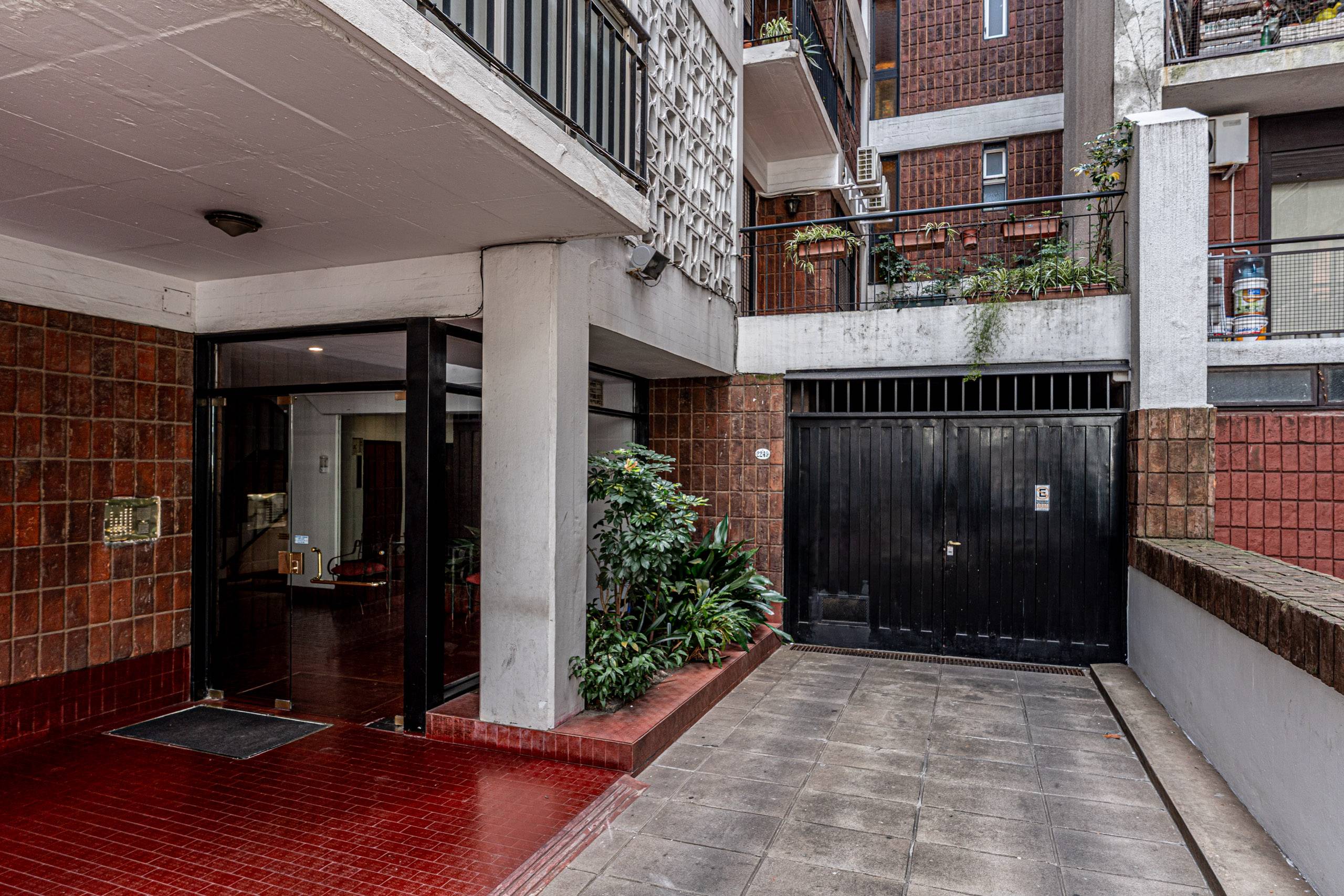 2 ambientes con Patio en Núñez | Venta
