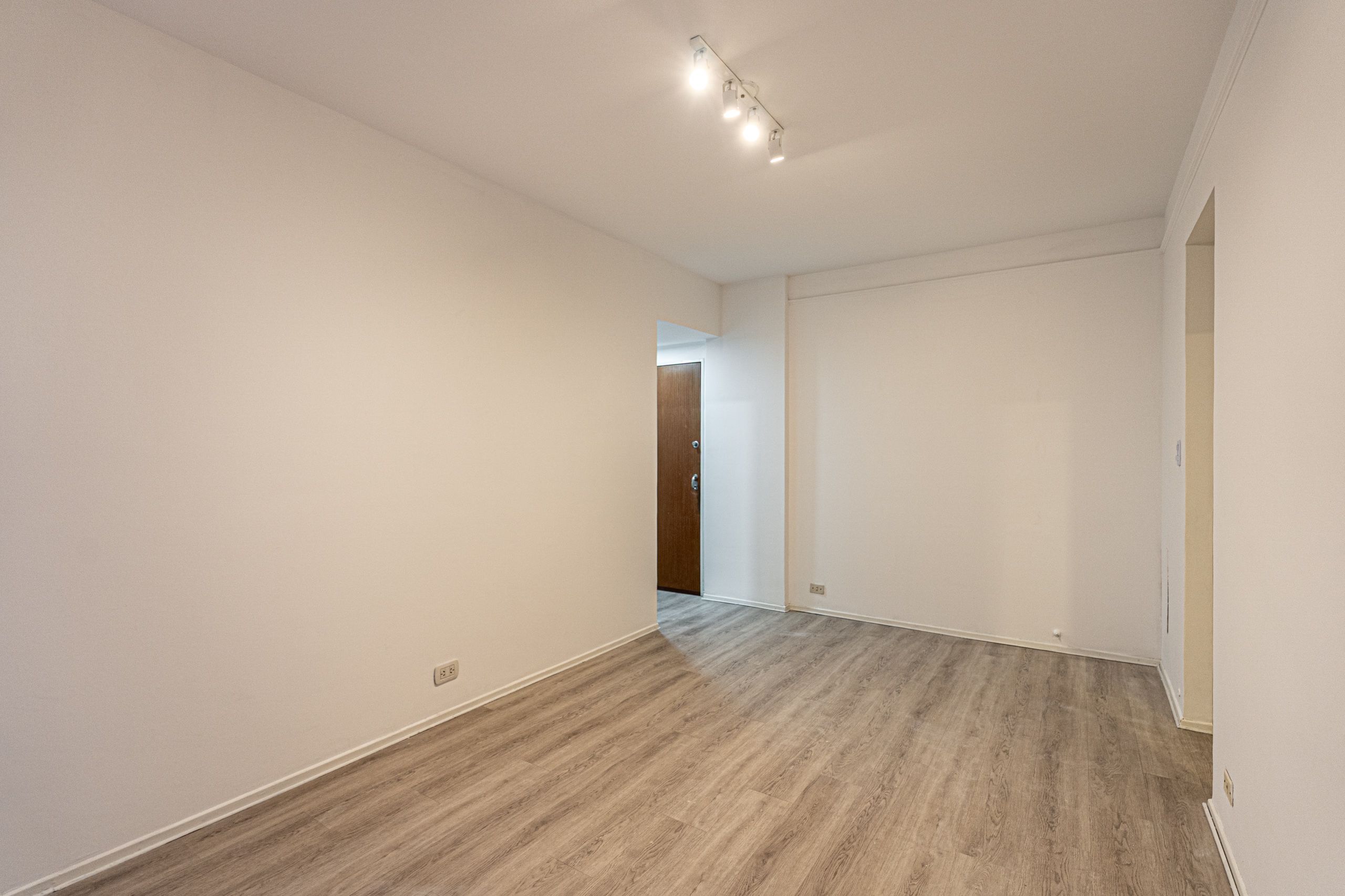 2 ambientes con Patio en Núñez | Venta