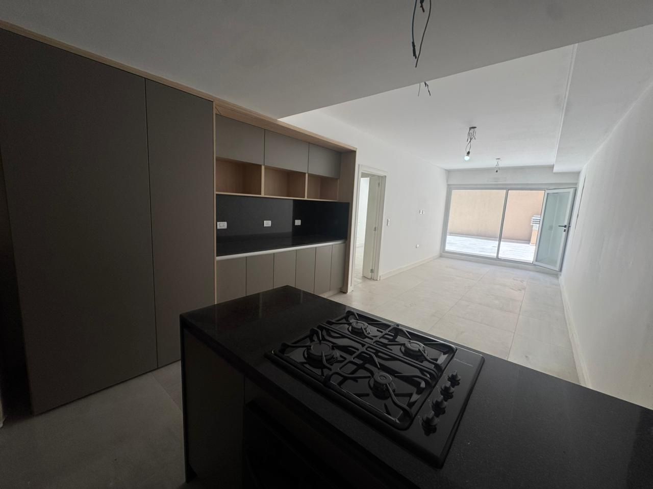 Echeverria 4962, PB, Oportunidad Única! Departamento Con Patio Amplio.