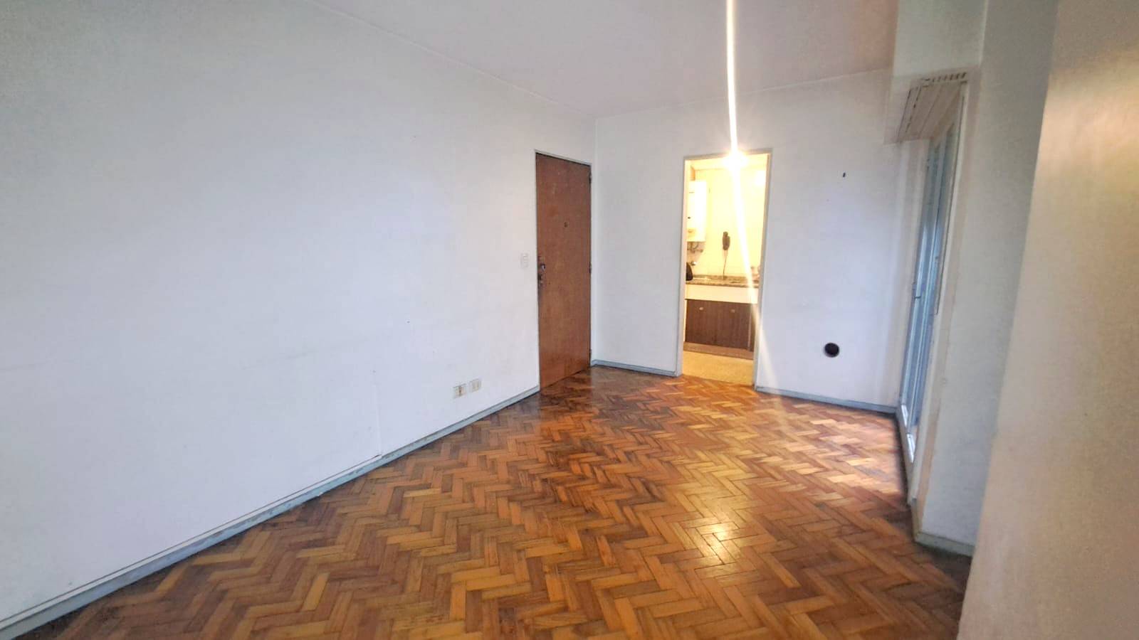 Oportunidad a Refaccionar! Dos Ambientes interno en el corazón de Almagro