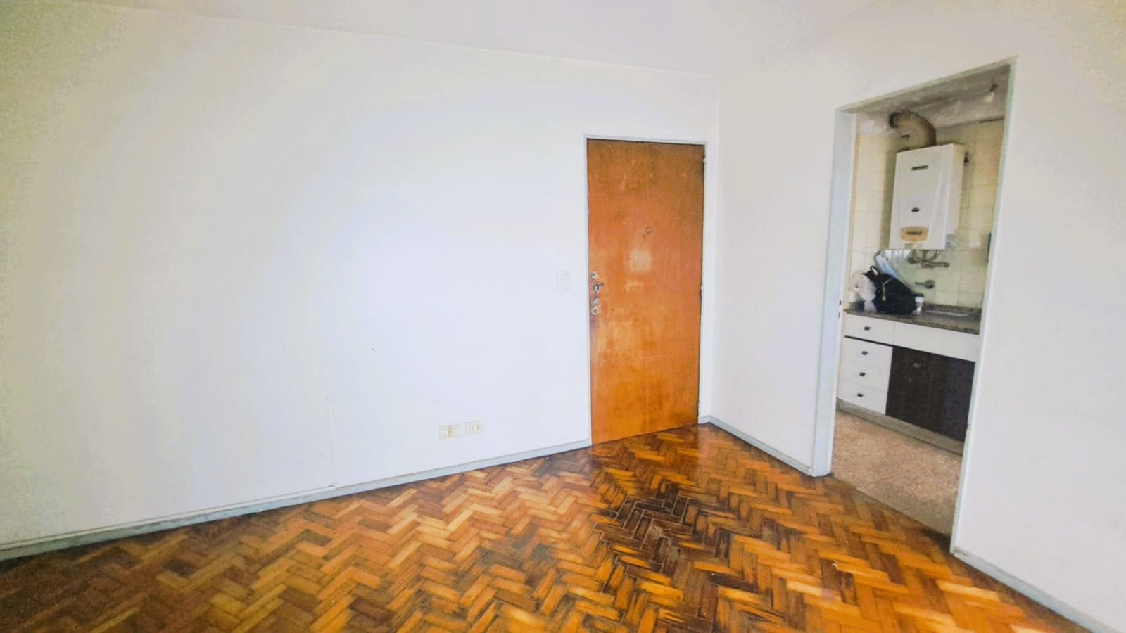 Oportunidad a Refaccionar! Dos Ambientes interno en el corazón de Almagro
