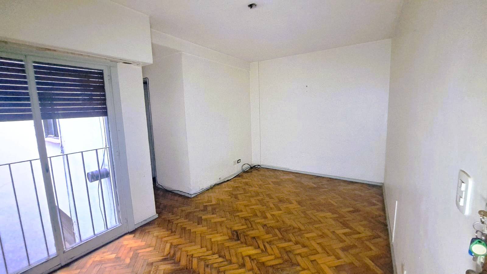 Oportunidad a Refaccionar! Dos Ambientes interno en el corazón de Almagro