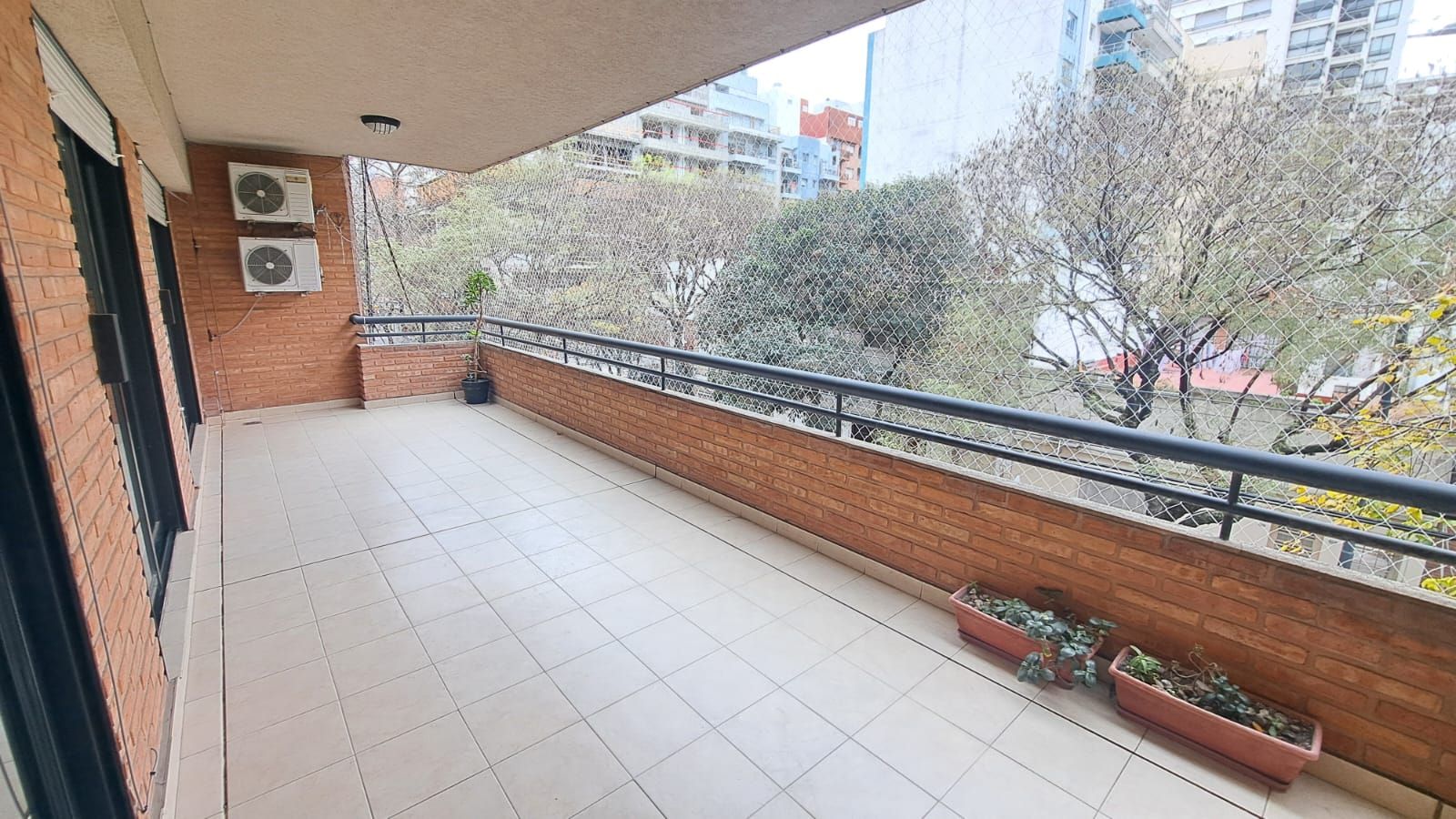 Miller 2400 - 3 ambientes con balcón terraza en Villa Urquiza