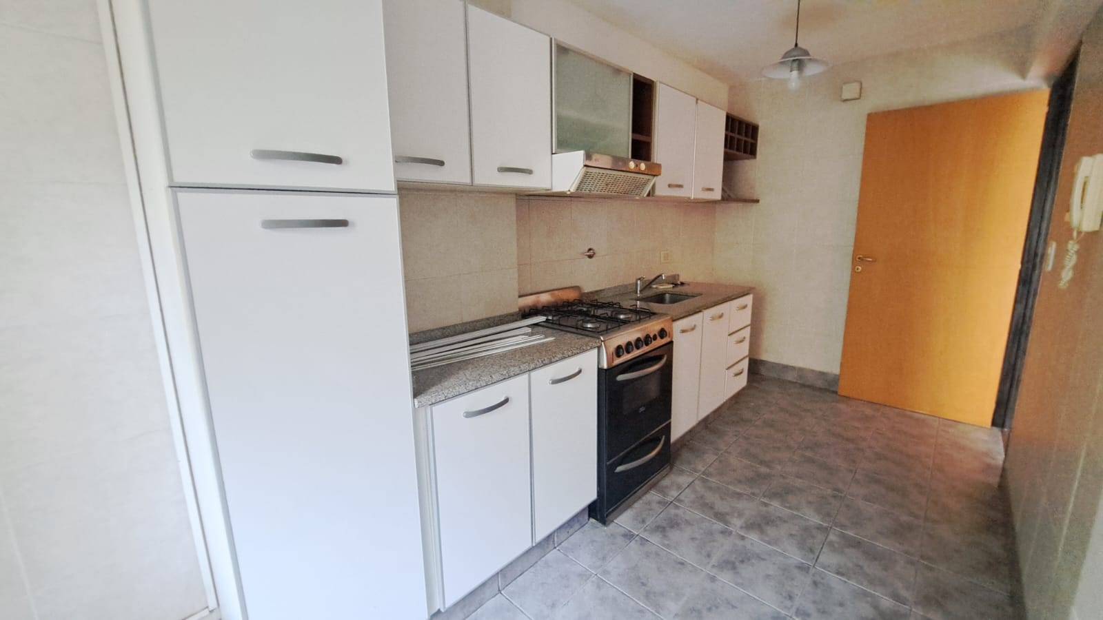 Miller 2400 - 3 ambientes con balcón terraza en Villa Urquiza