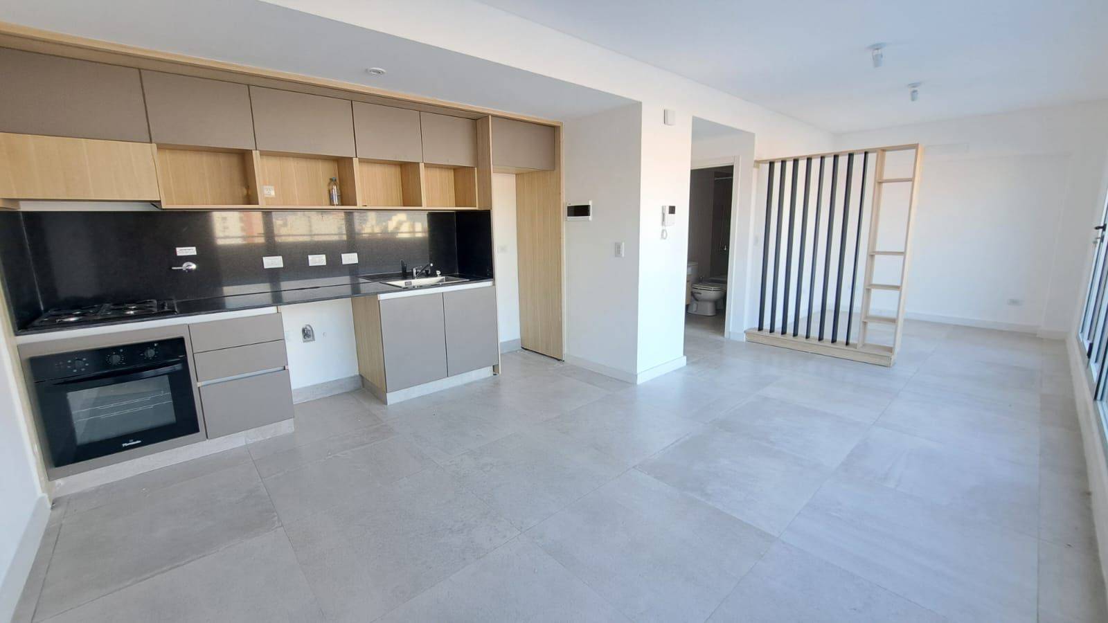 Echeverría 4962 - 9ºB - ¡Monoambiente Dividido Único Con Terraza Propia!