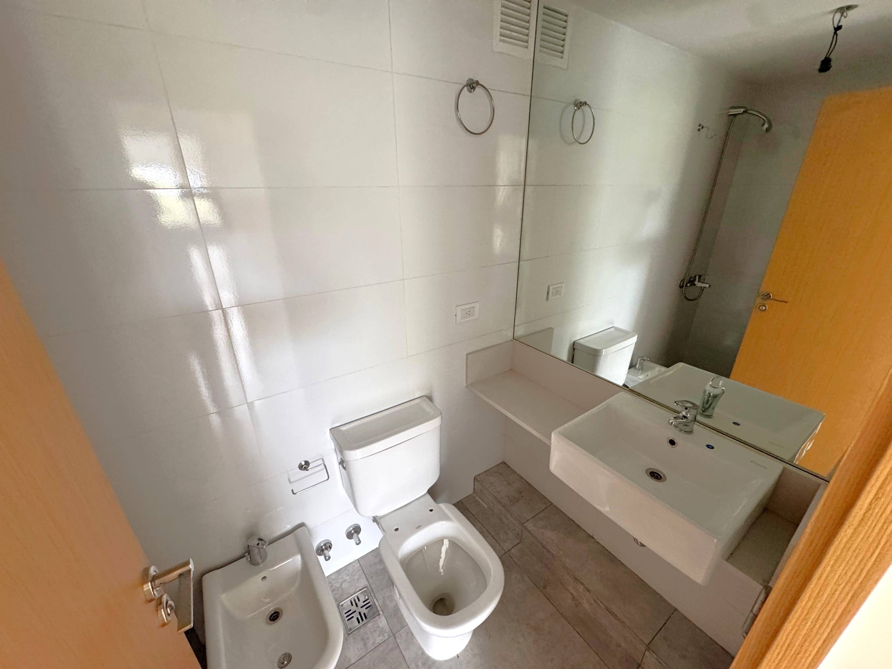 Tríplex 4 Ambientes de Categoría en Saavedra | Vistas Abiertas, Terraza y Detalles Premium