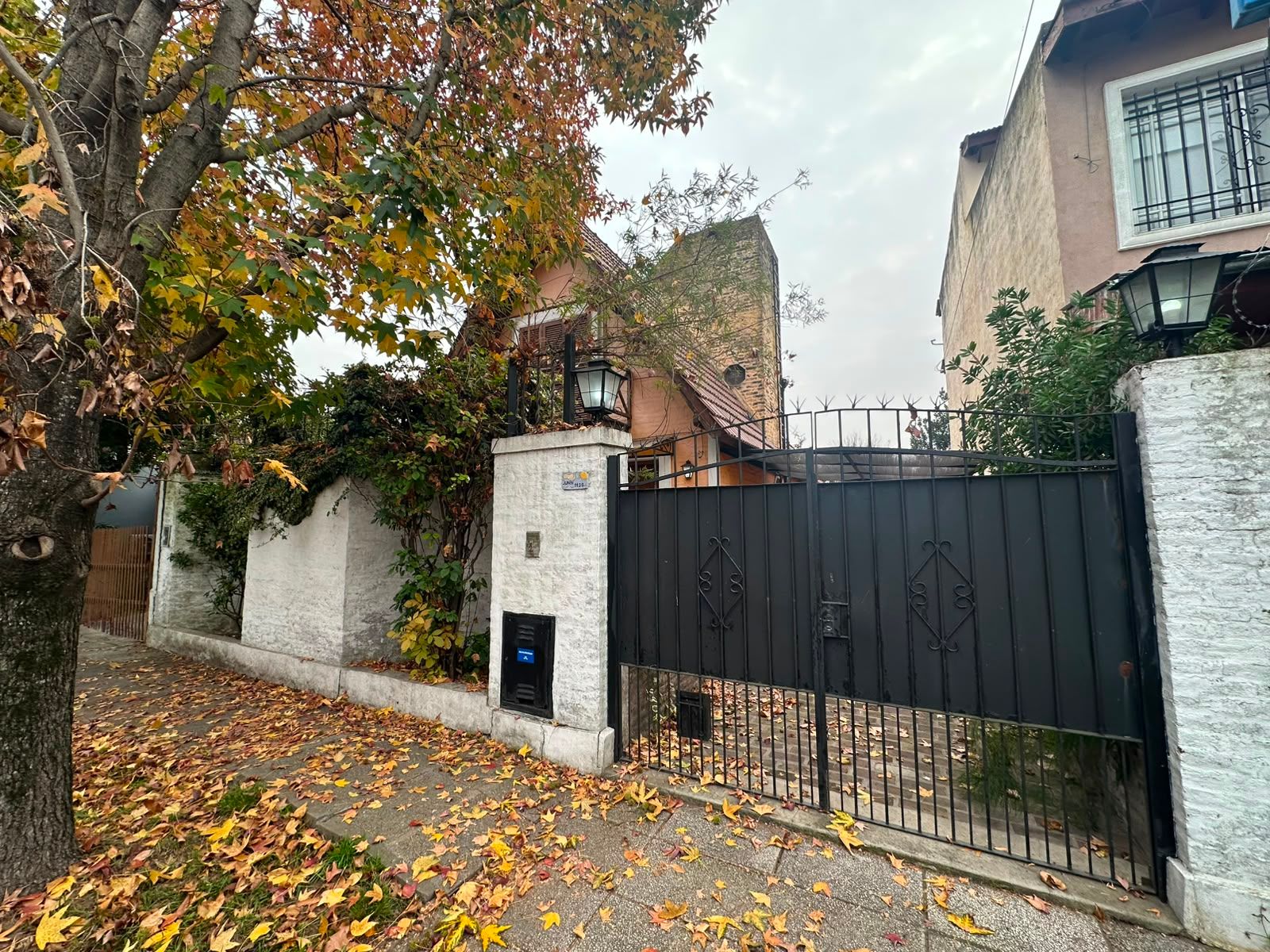 ¡Casa de Ensueño de 4 Ambientes con Pileta y Dependencia en Boulogne Sur Mer!