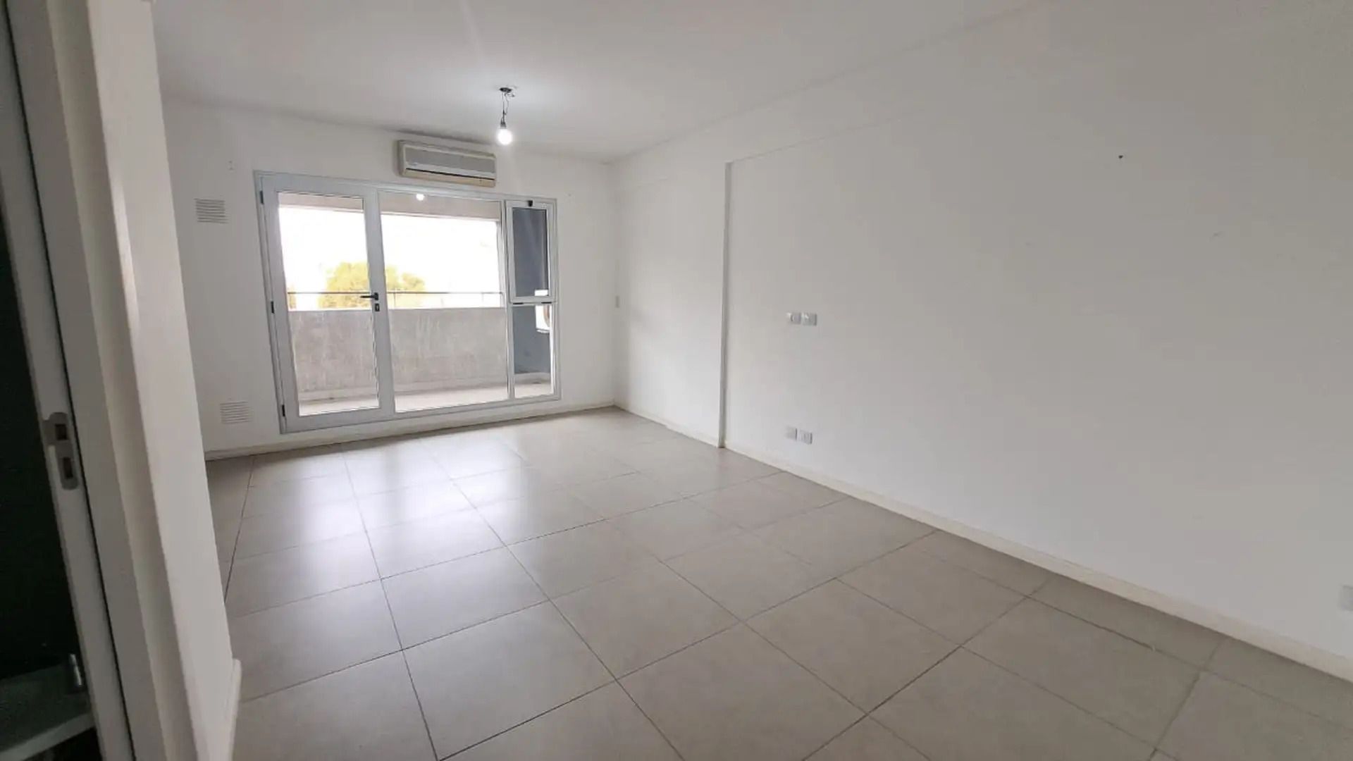 Nahuel Huapi 5862 4ºC, Moderno 2 AMB en excelente estado - VENTA