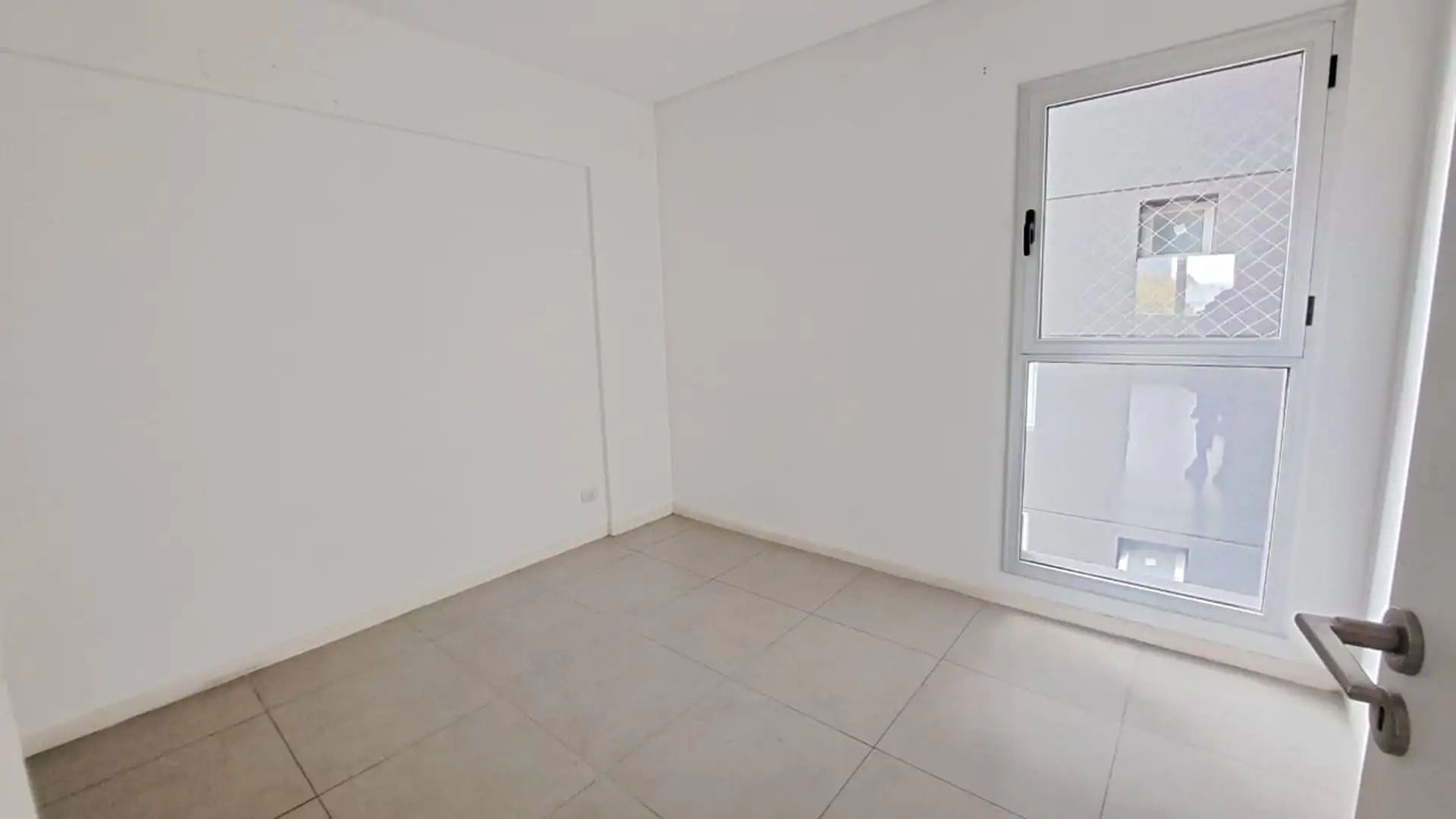 Nahuel Huapi 5862 4ºC, Moderno 2 AMB en excelente estado - VENTA