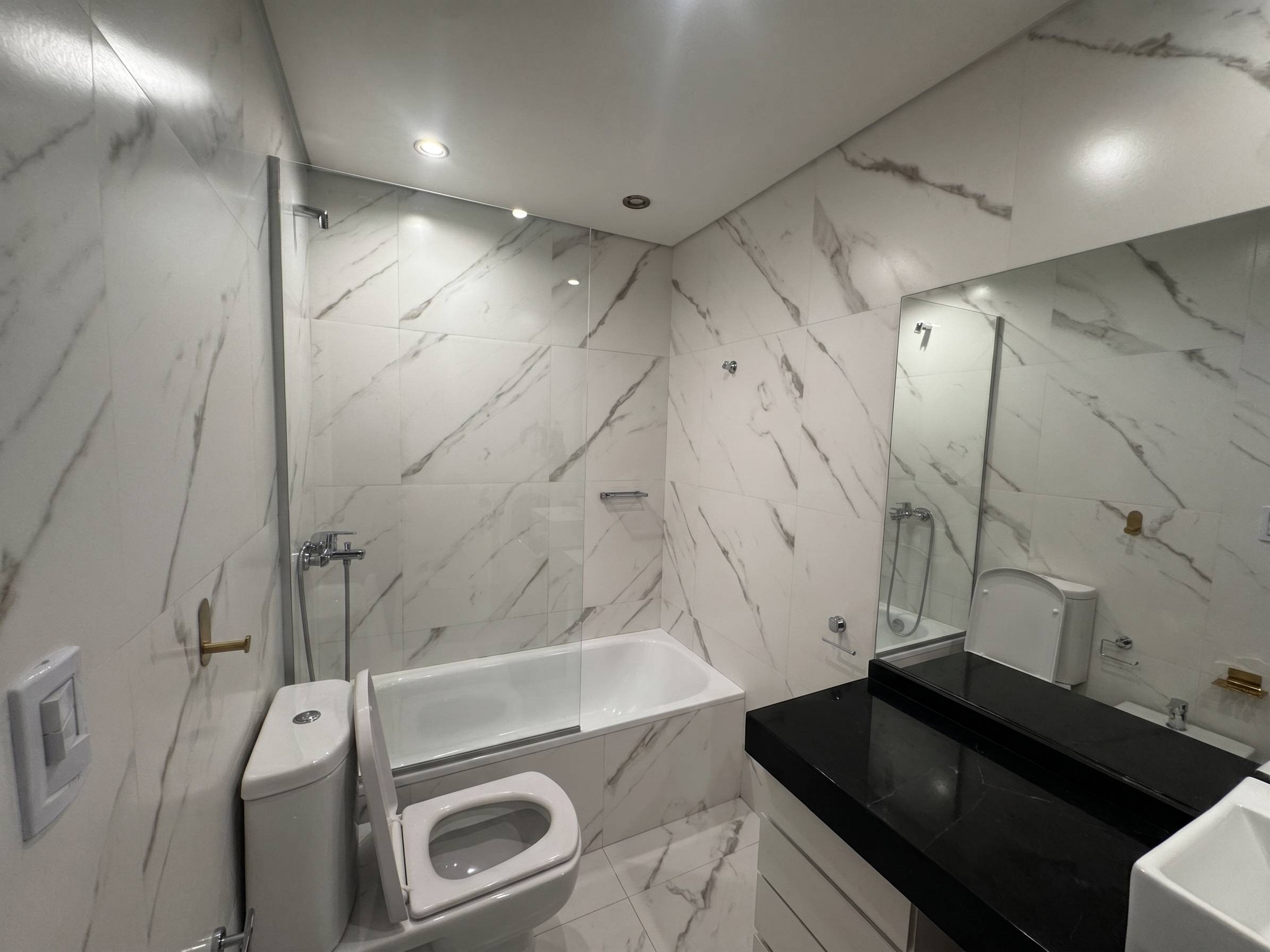 ¡Exclusivo Alquiler de 3 ambientes en Lumiere Puerto Madero!✨
