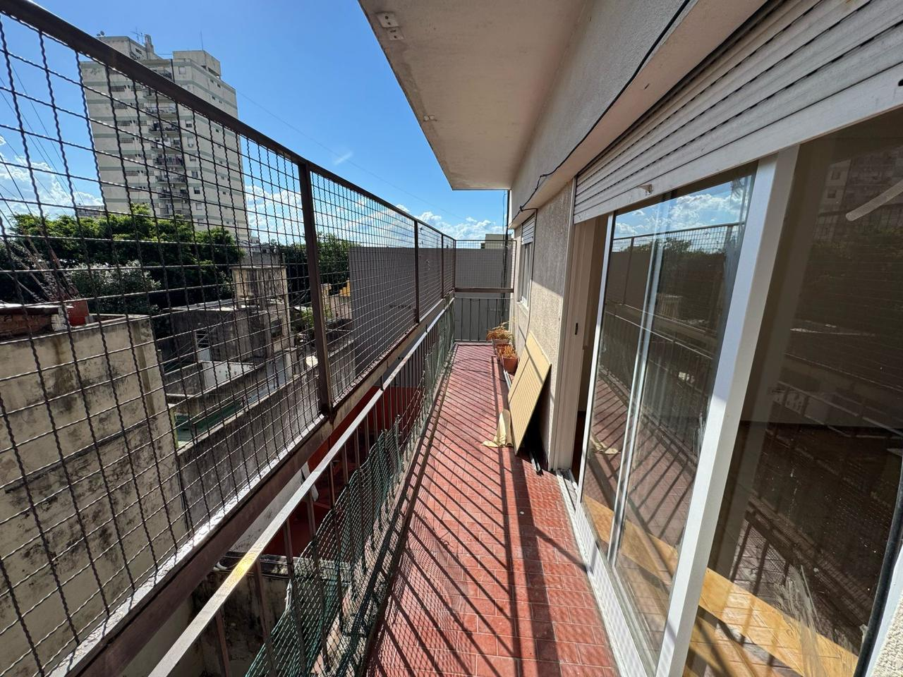 Imagen 5 de 3 Ambientes con Dos Cocheras y Balcón, Villa Urquiza.