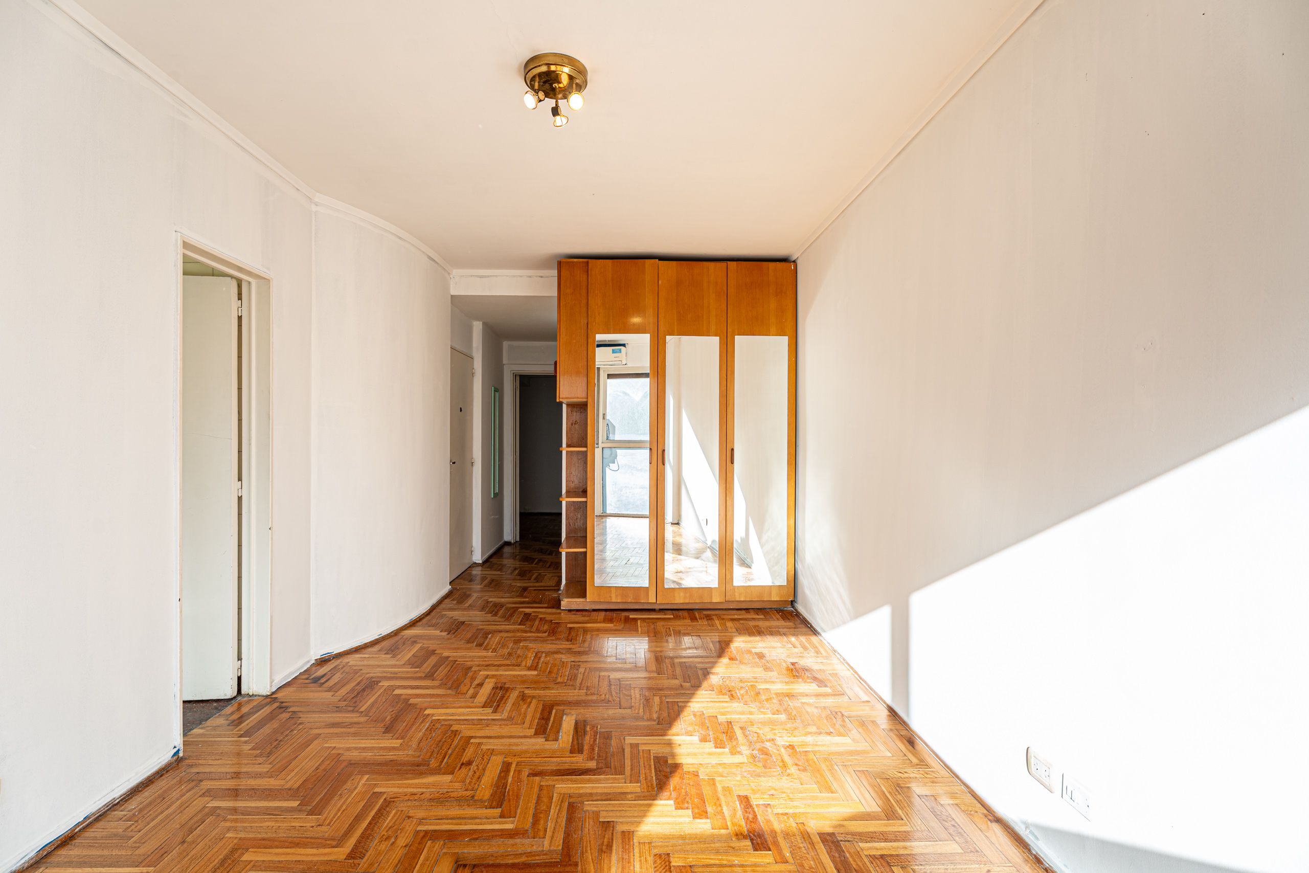 ¡Maravilloso 2 Ambientes con cochera y baulera en Venta en Belgrano!