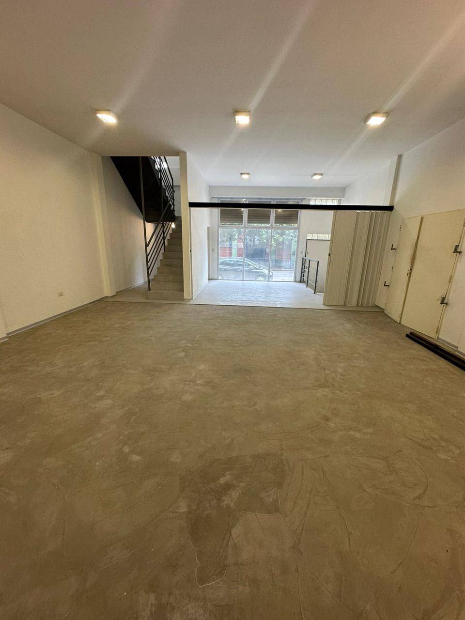 Depósito / Galpón Estratégico en Villa del Parque
