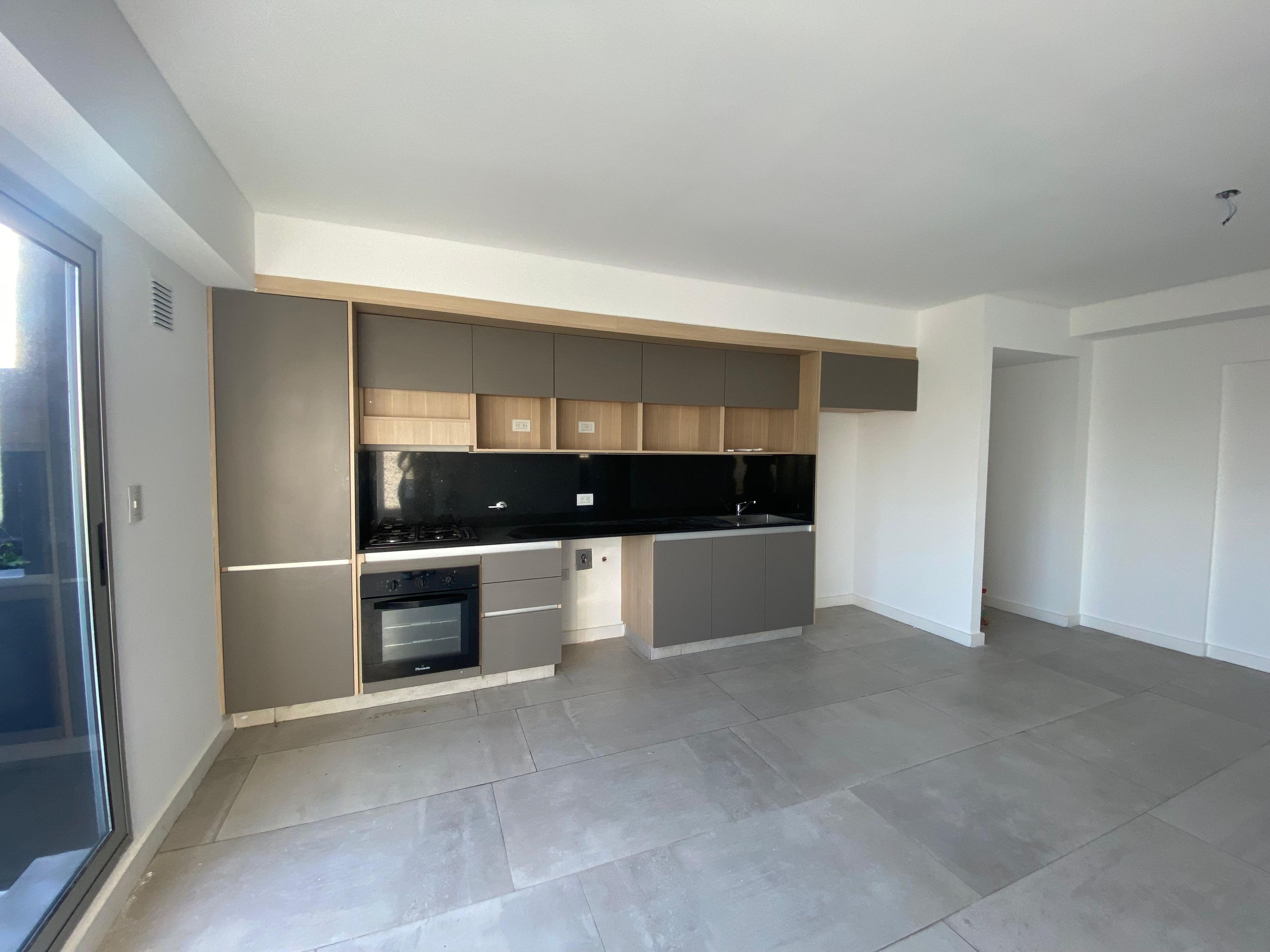 Exclusivo 3 Ambientes con Terraza y Cochera