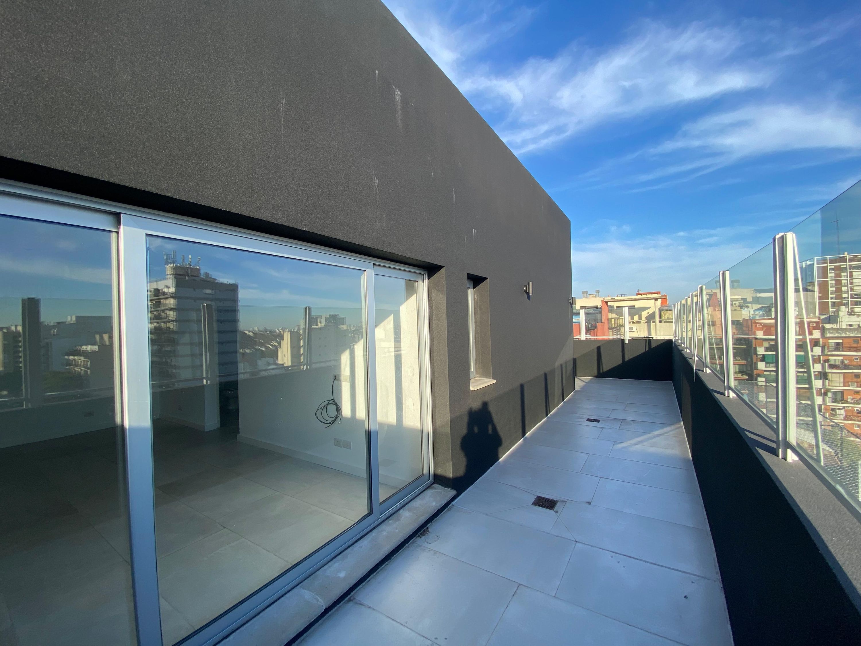 Exclusivo 3 Ambientes con Terraza y Cochera