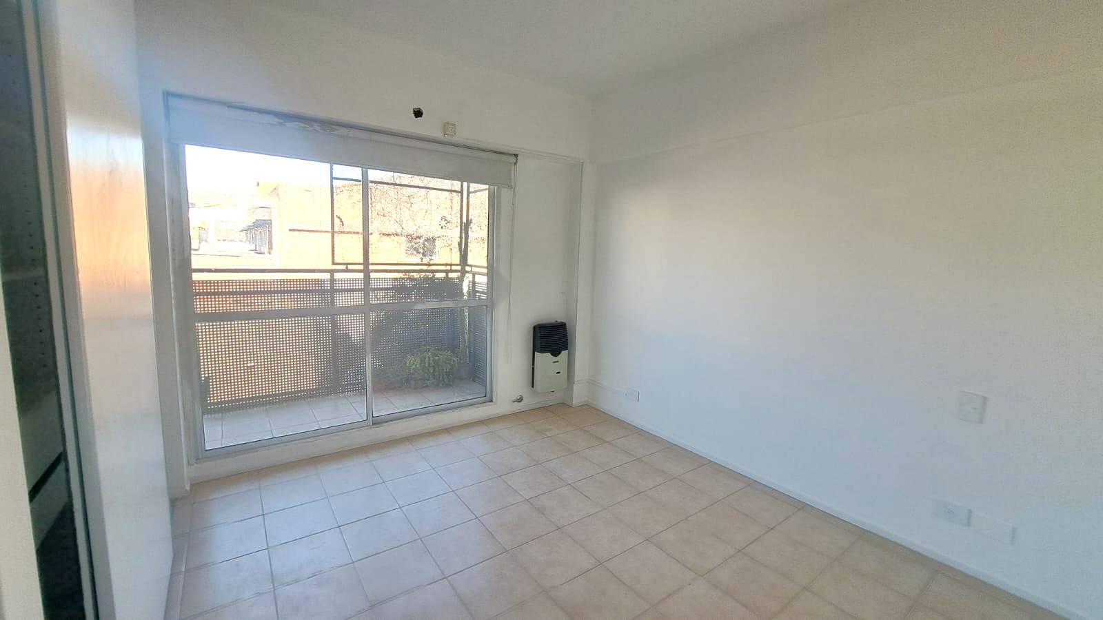 Cálido dos ambientes en alquiler en Villa Urquiza