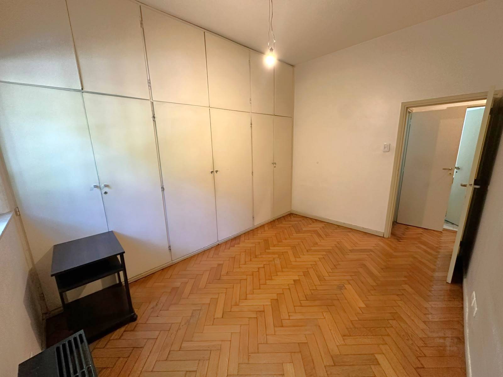Semipiso de 3 Ambientes al Frente con Balcón